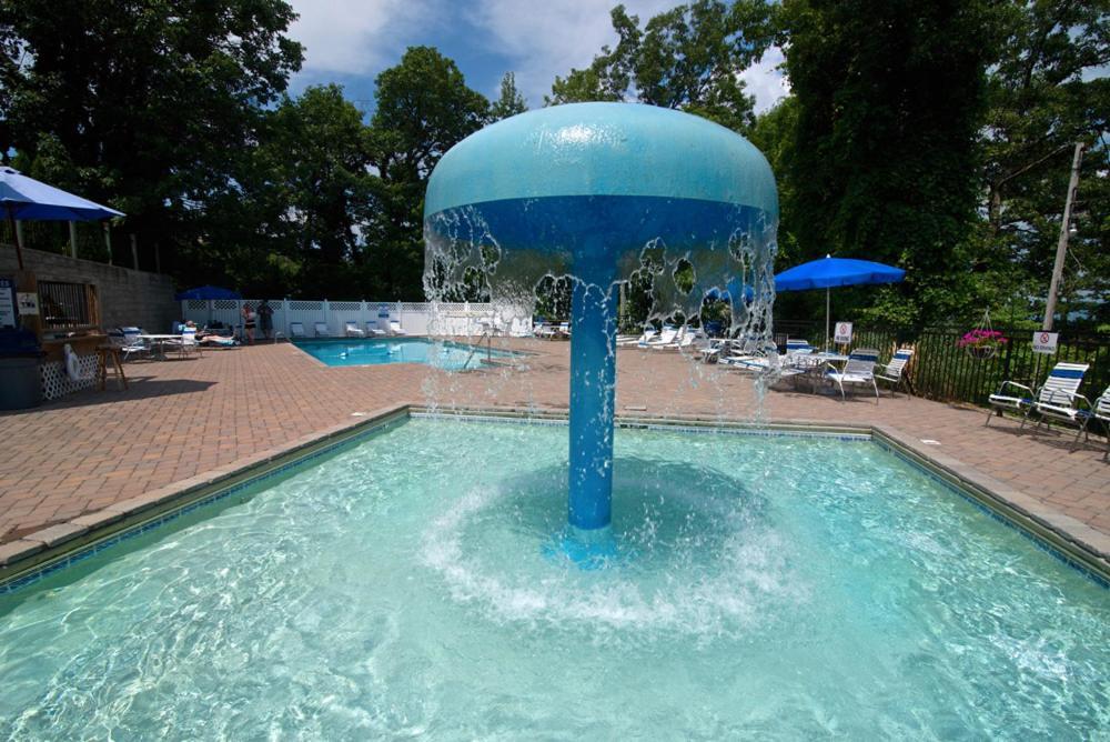 Serenity Heights, Amazing Views, Hot Tub Pool Access, 1089 Free Tickets Each Paid Day, Dollywood Gatlinburg Bilik gambar